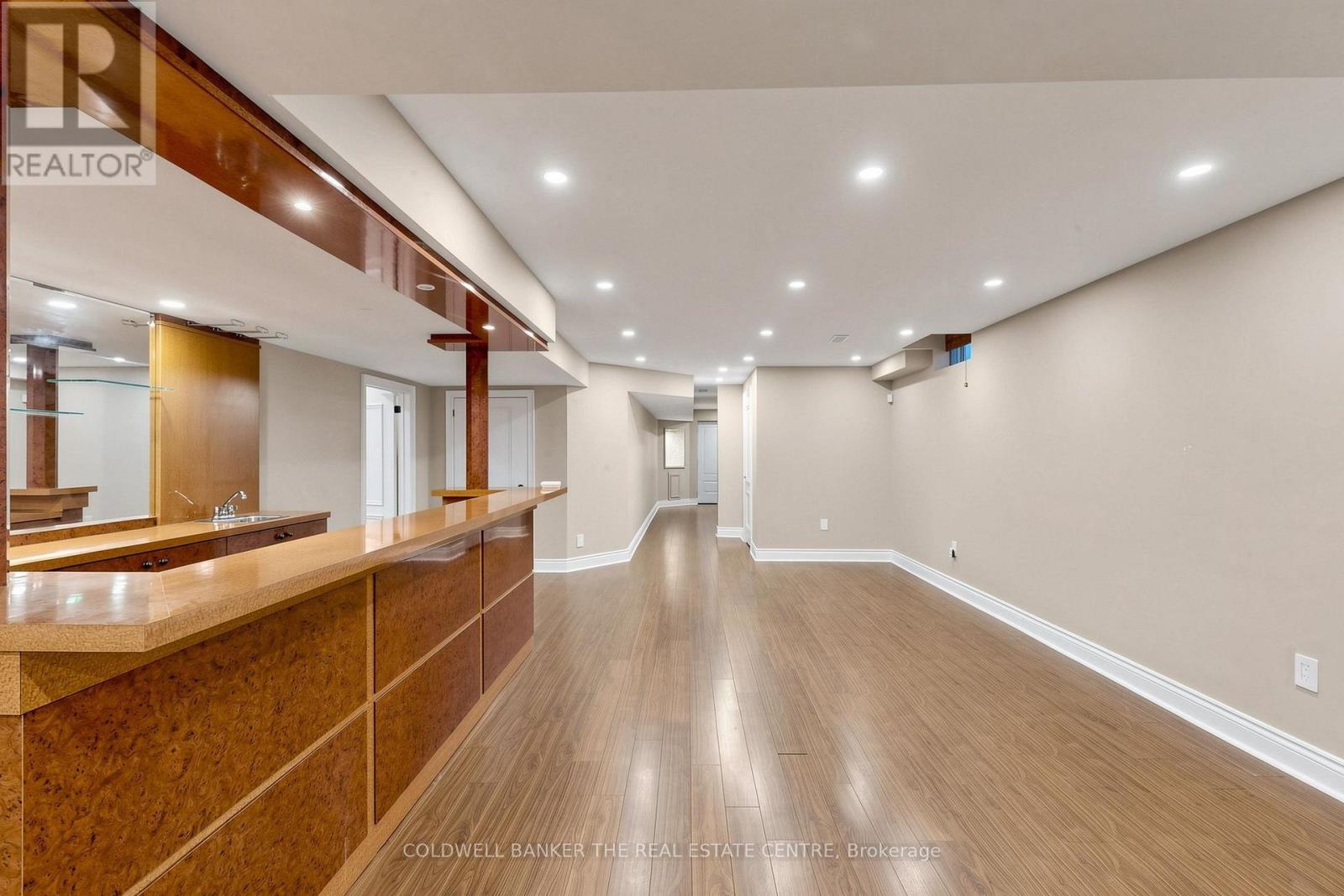 20 SHALOM ALEICHEM COURT - 33