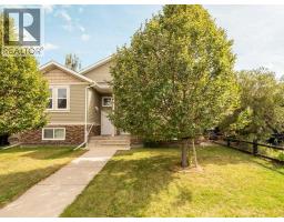 20 Mt Sundance Road W - photo 1