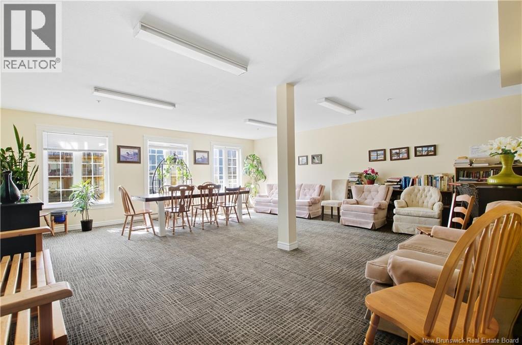 #9 35 Lian Street - 32