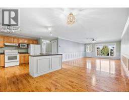 35 Lian Street Unit# 9, photo 3