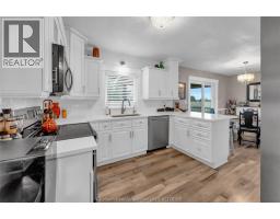 4pc Bathroom - 19948 Pook Road, Blenheim, ON N0P1A0 Photo 13