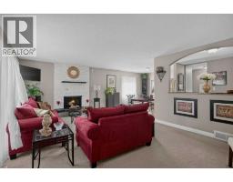131 Cedarpark Drive SW - photo 5