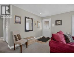 131 Cedarpark Drive SW - photo 3