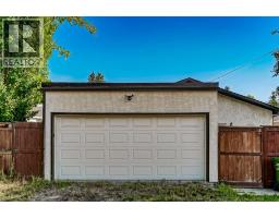 131 Cedarpark Drive SW - photo 37