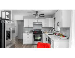 4pc Bathroom - 711 118 Avenue Sw, Calgary, AB T2W0E6 Photo 14