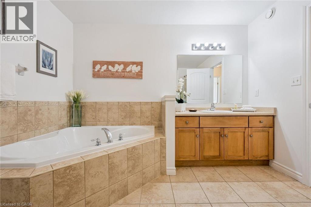 185 CARTERS Lane - 14