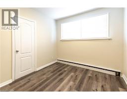 499 East 16th Street, Hamilton, ON L9A4K9 Photo 14