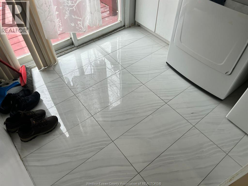961 CAMPBELL - Image 17