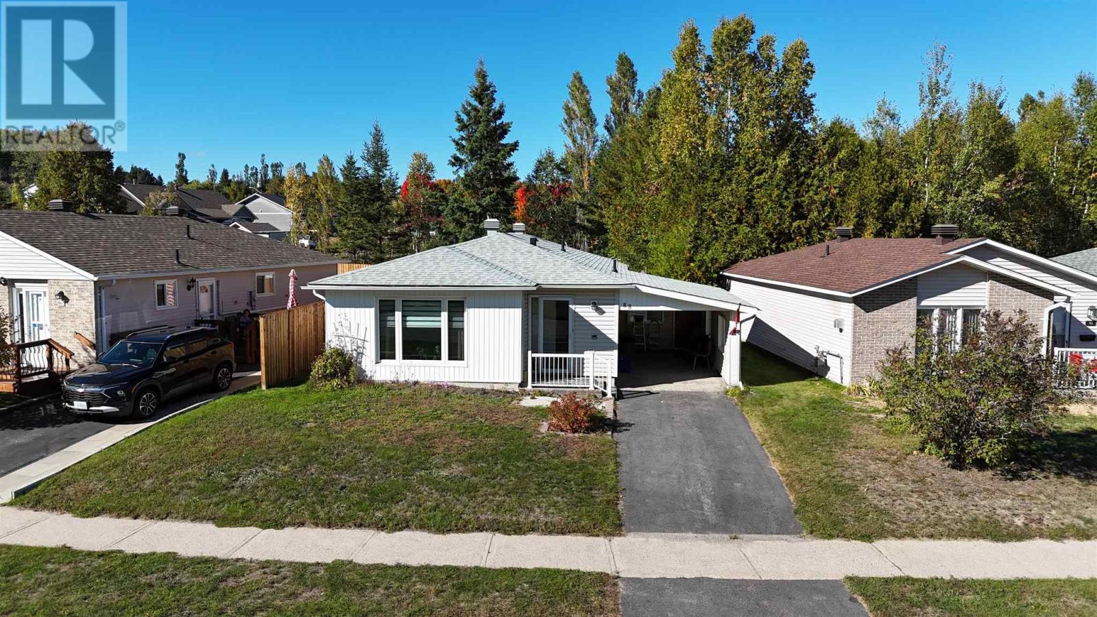 88 Esten DR S, Elliot Lake — photo 3