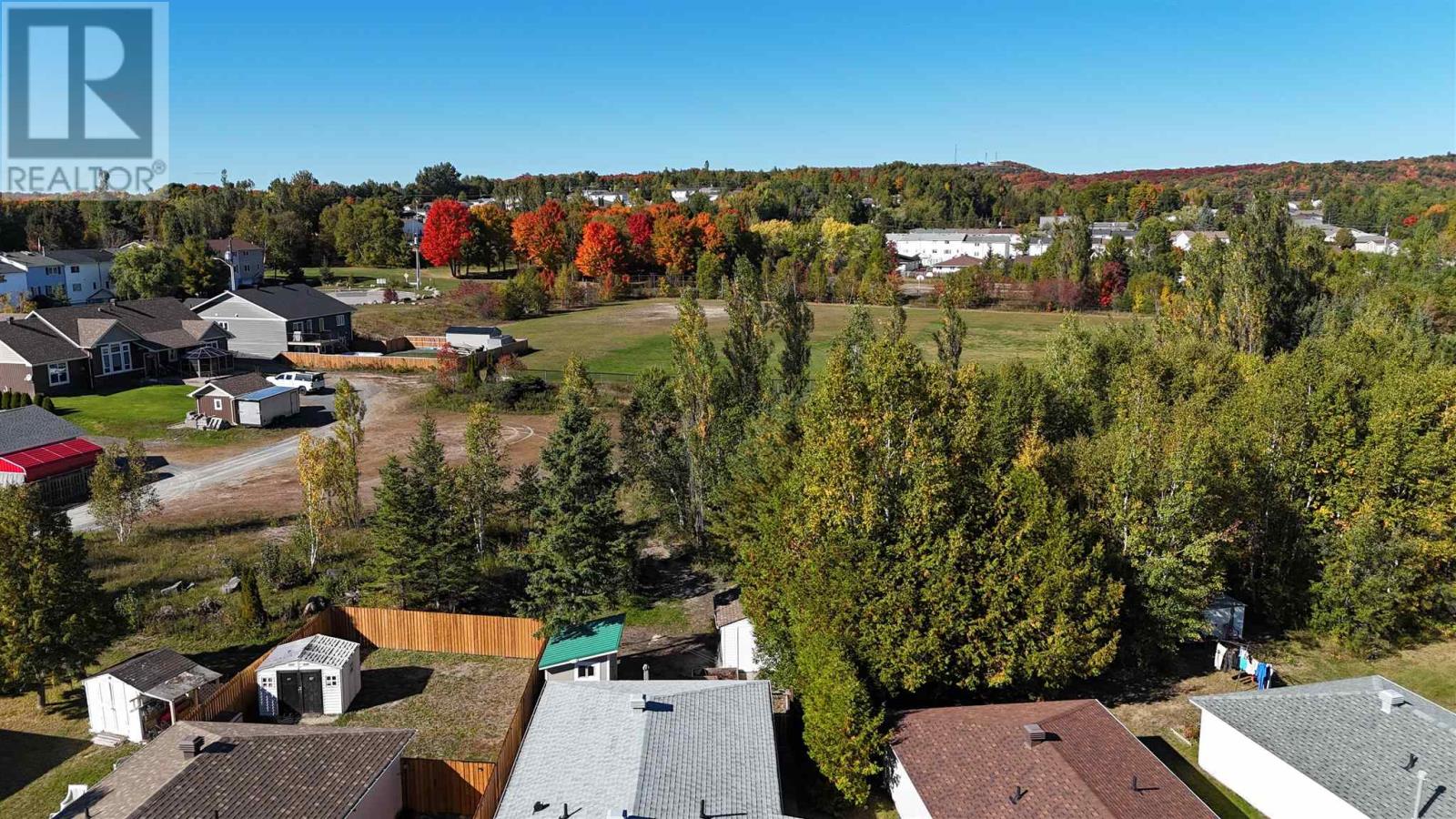 88 Esten DR S, Elliot Lake — photo 4
