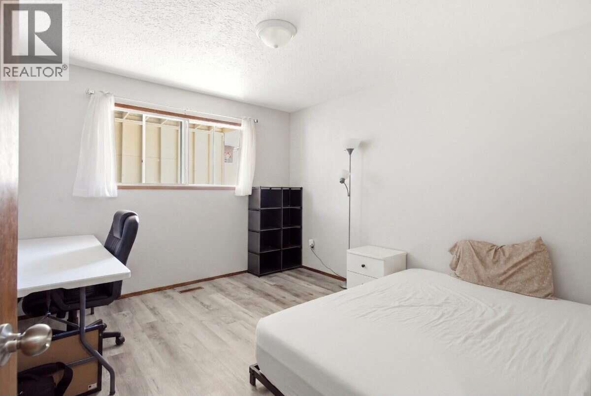  2555 Grenfell Road, Kelowna