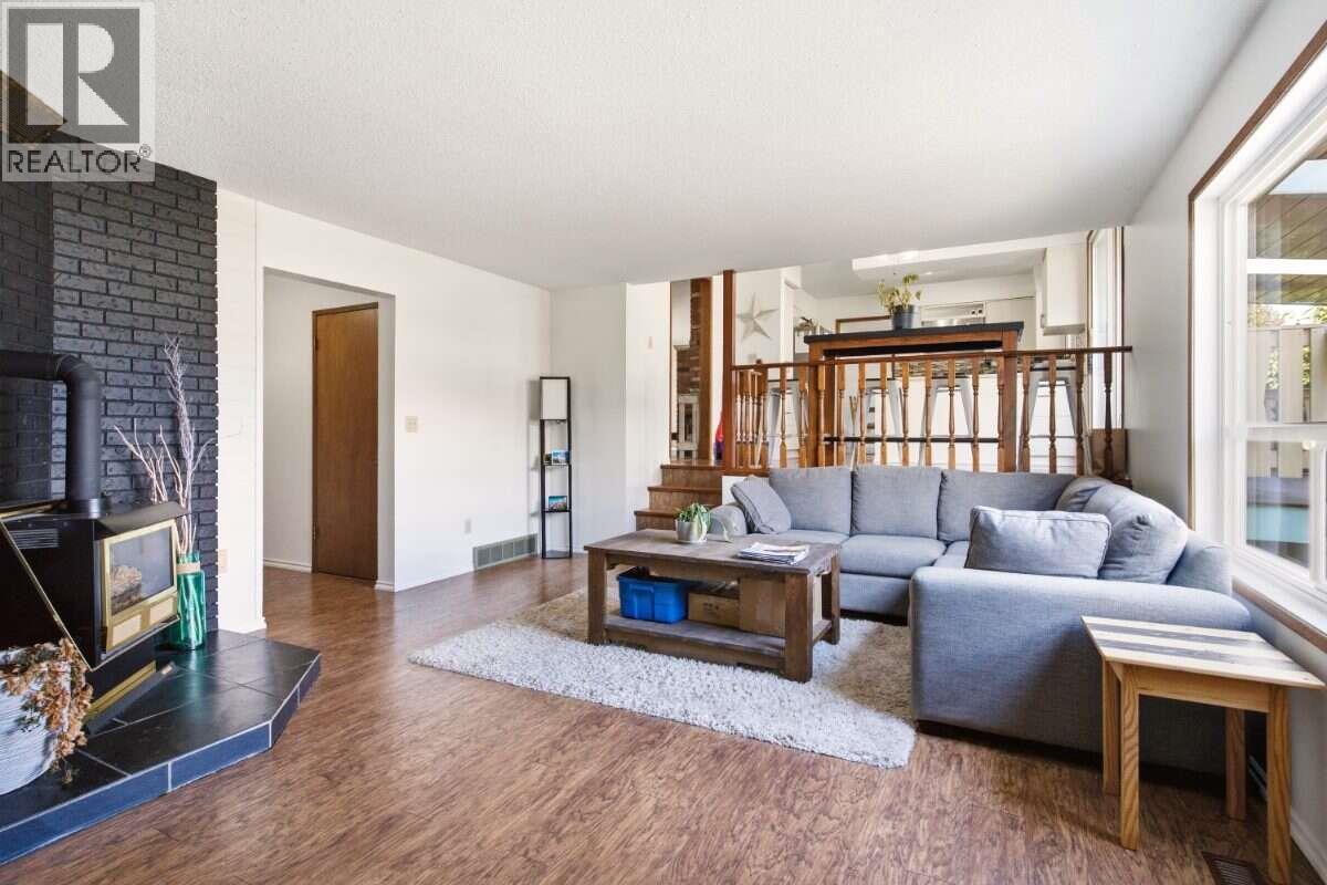  2555 Grenfell Road, Kelowna