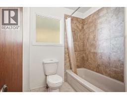 2555 Grenfell Road, Kelowna, BC V1Y3C9 Photo 28