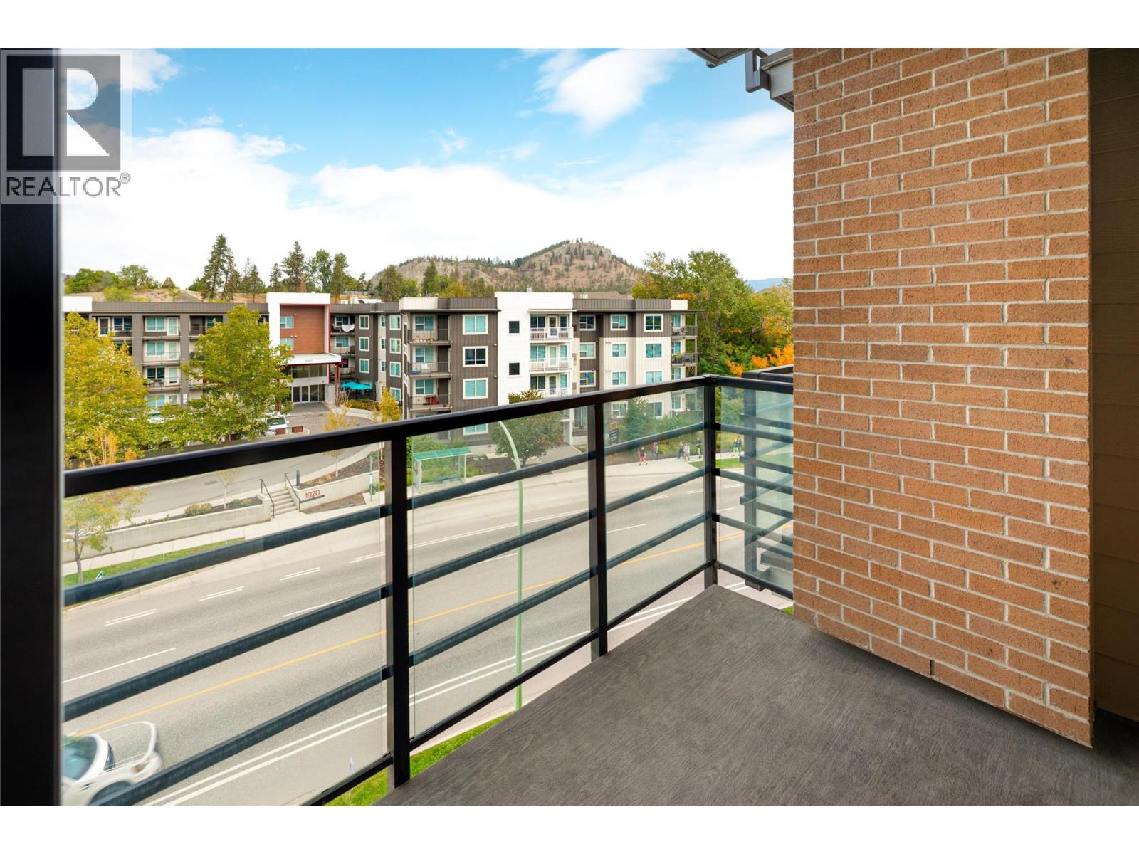 406 1925 Enterprise Way, Kelowna