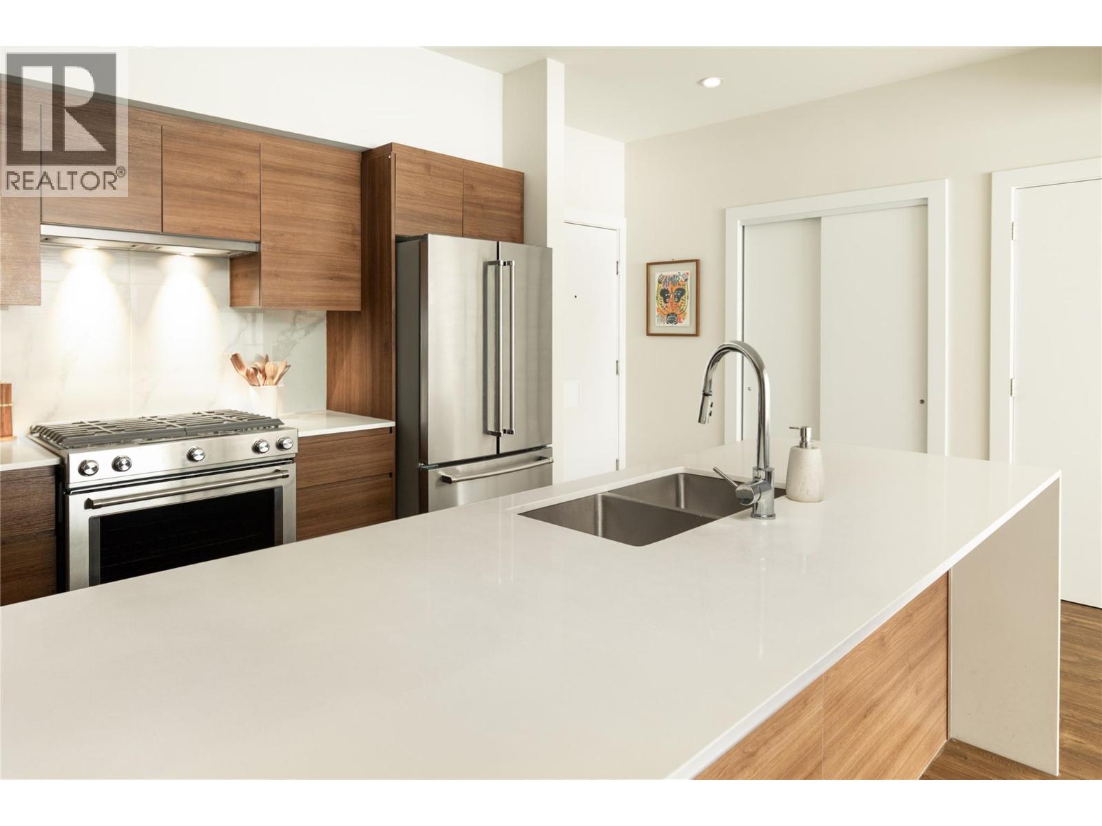 406 1925 Enterprise Way, Kelowna