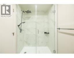 1925 Enterprise Way Unit# 406, Kelowna, BC V1Y0J8 Photo 18