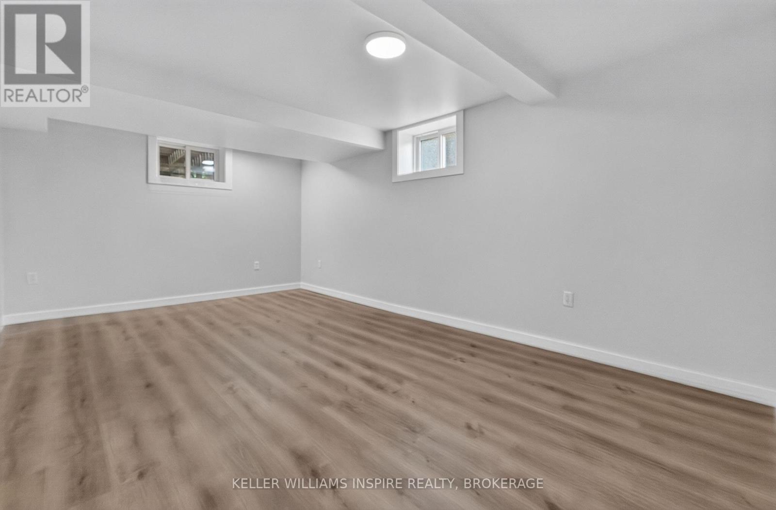 1004 OLD COLONY ROAD - Image 24