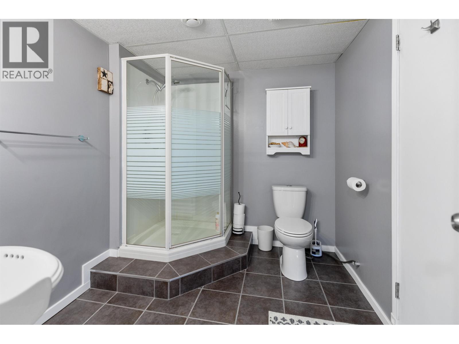 14500 N KELLY ROAD - 28