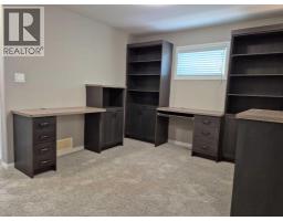 1548 Coalbanks Boulevard W - photo 20