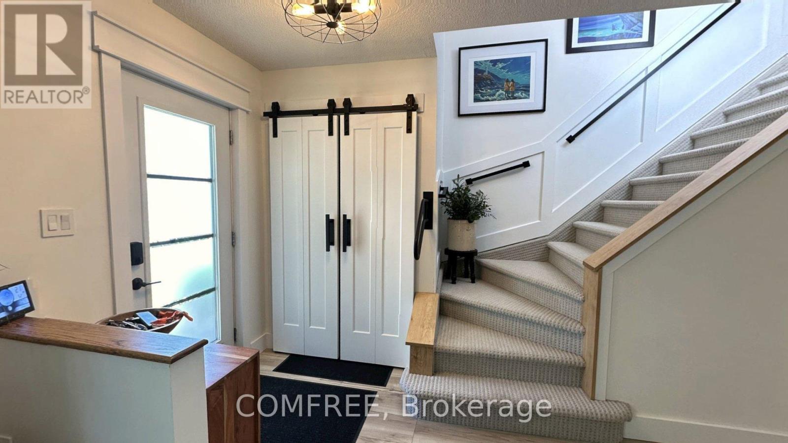 709 GEORGE STREET, McNab/Braeside — photo 10