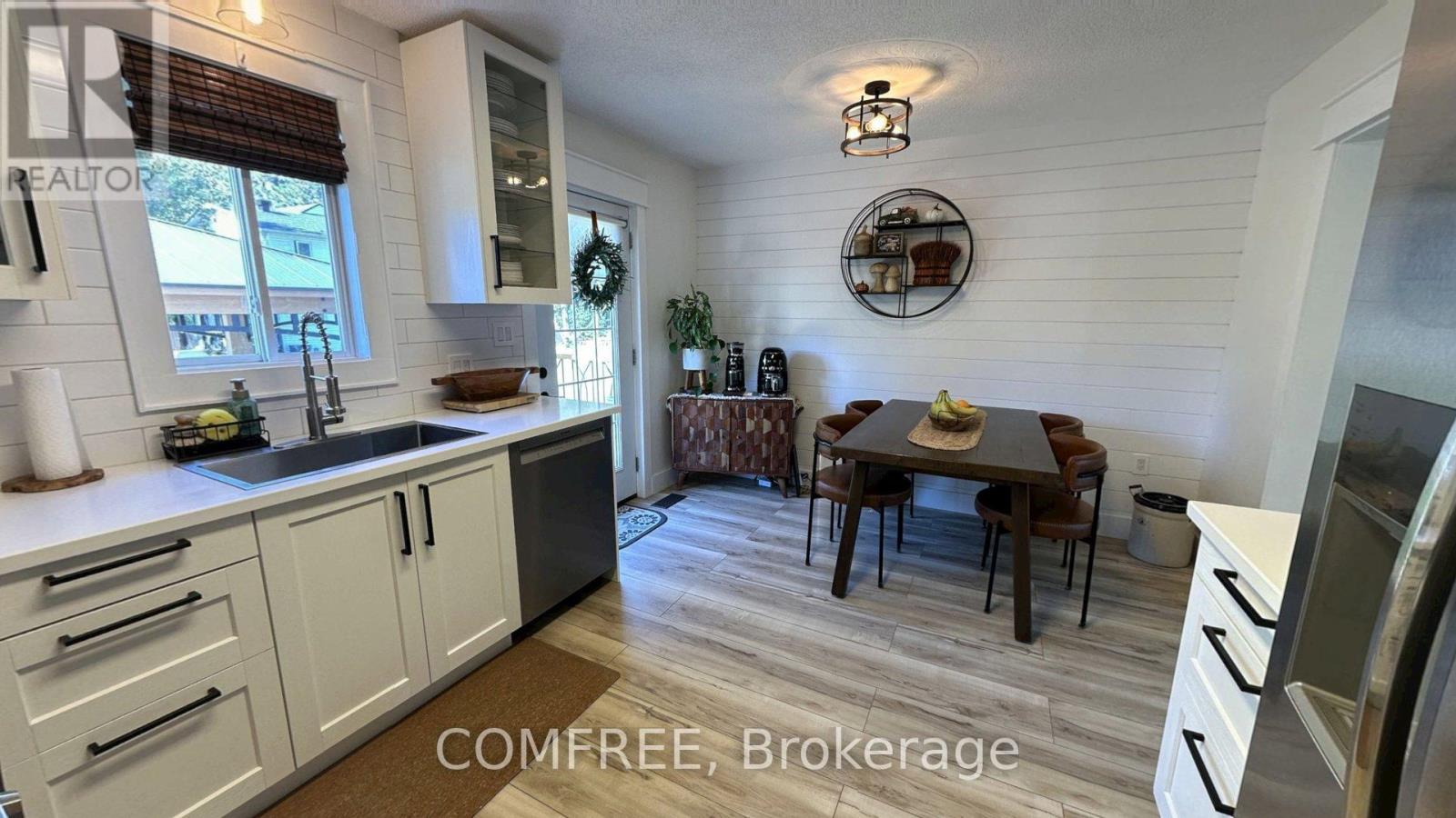 709 GEORGE STREET, McNab/Braeside — photo 4