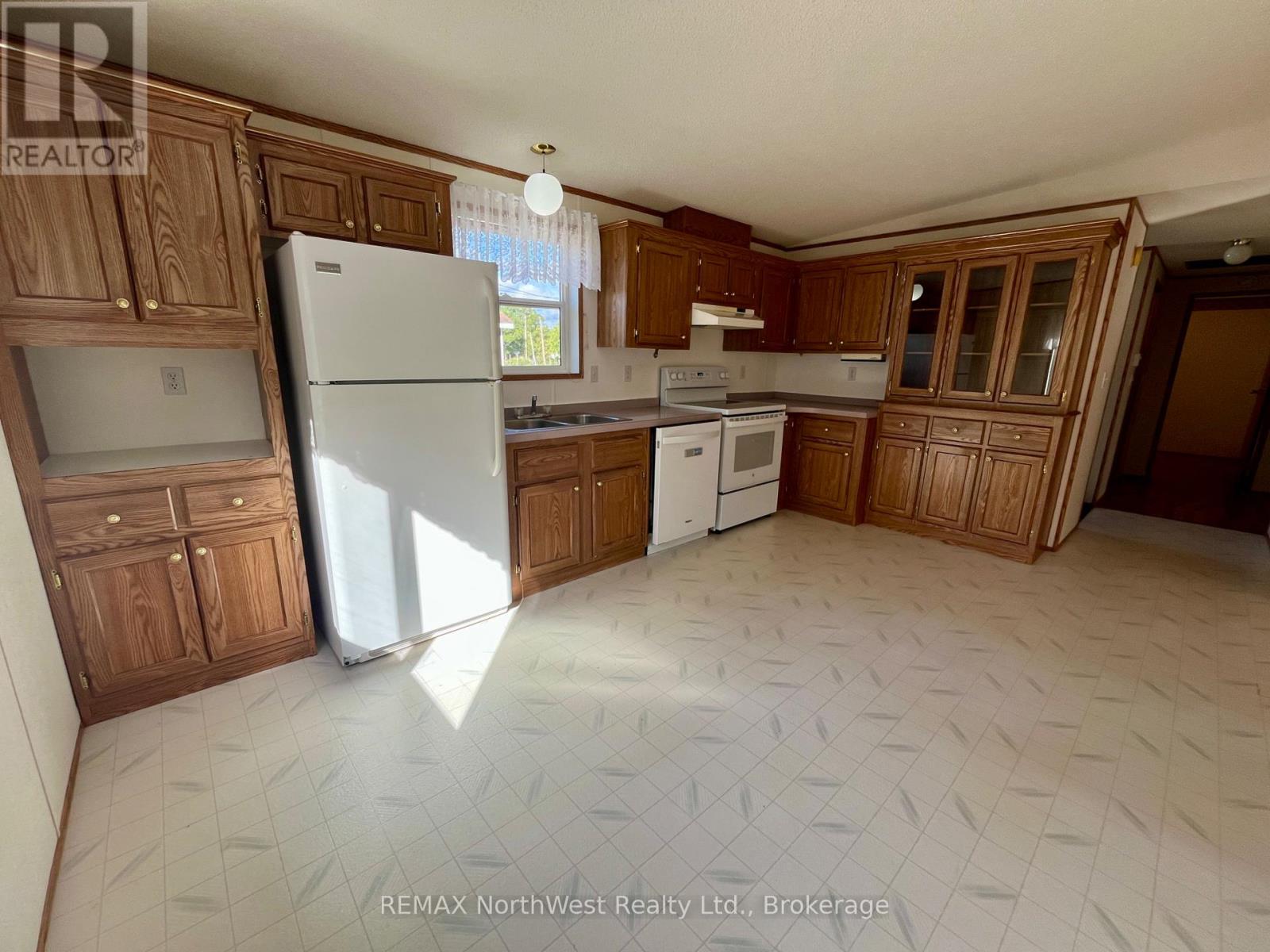 12 RAWN ROAD, Atikokan — photo 2