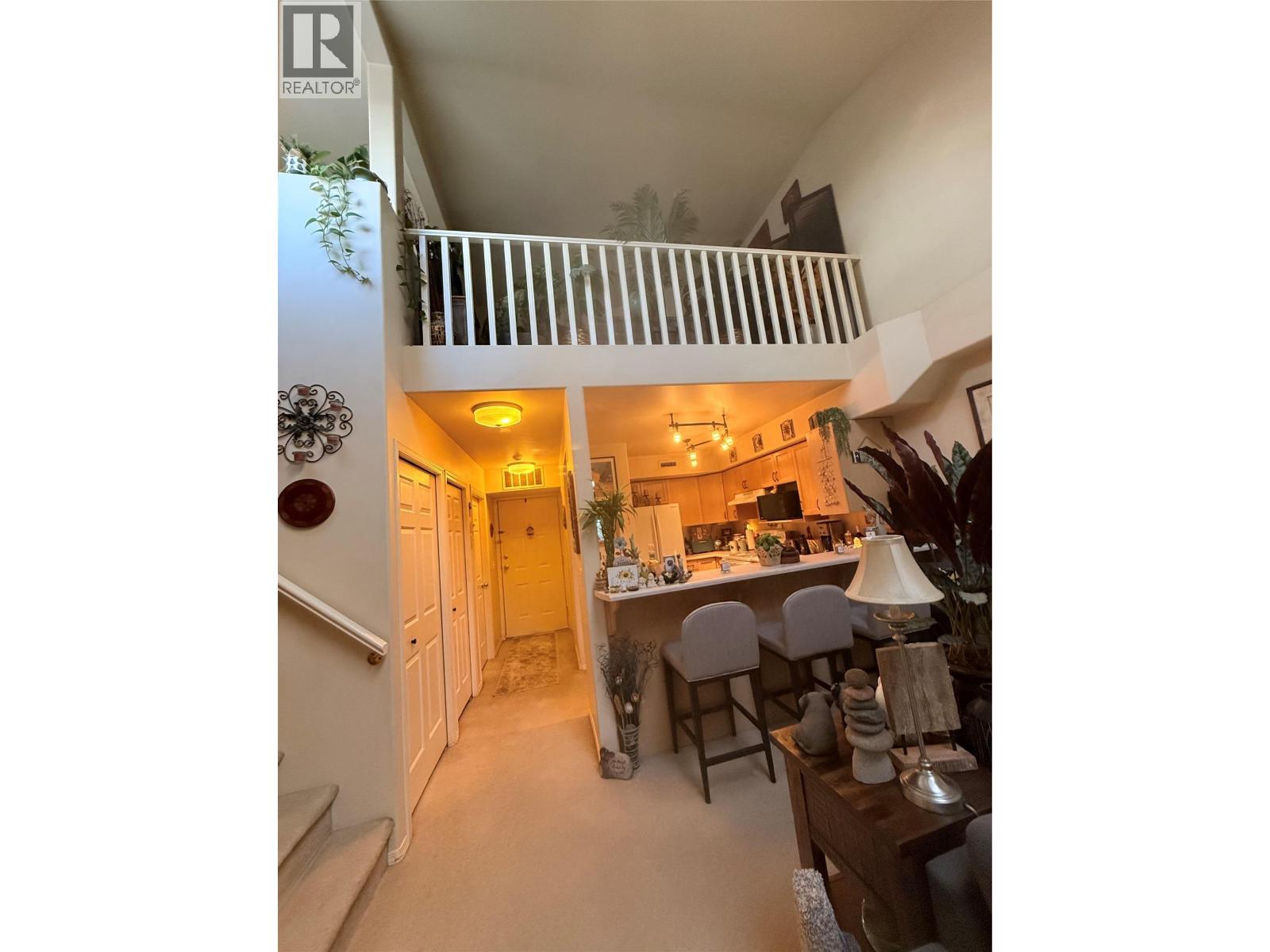 407 3115 De Montreuil Court, Kelowna