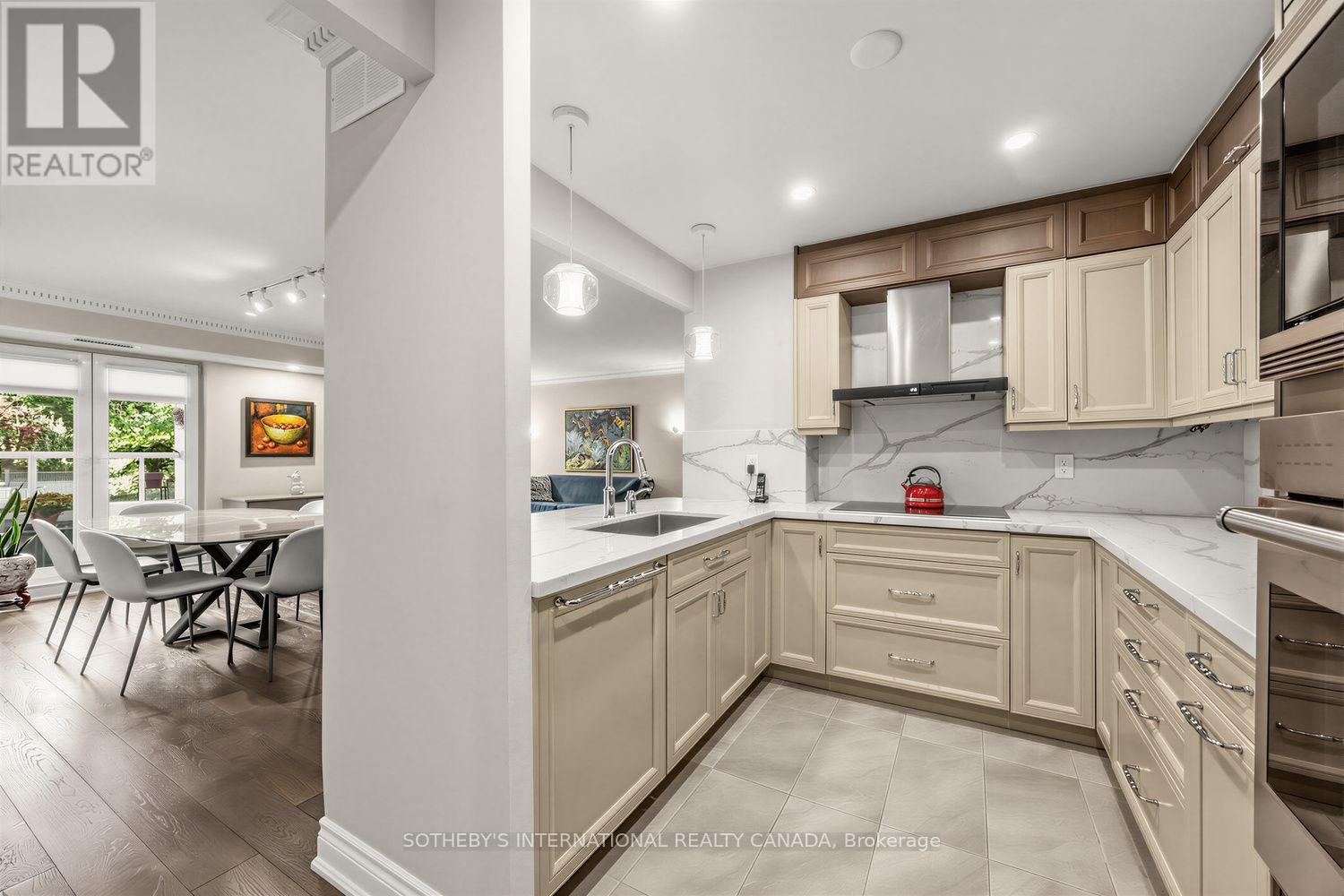 #201 1 BALMORAL AVENUE - 12