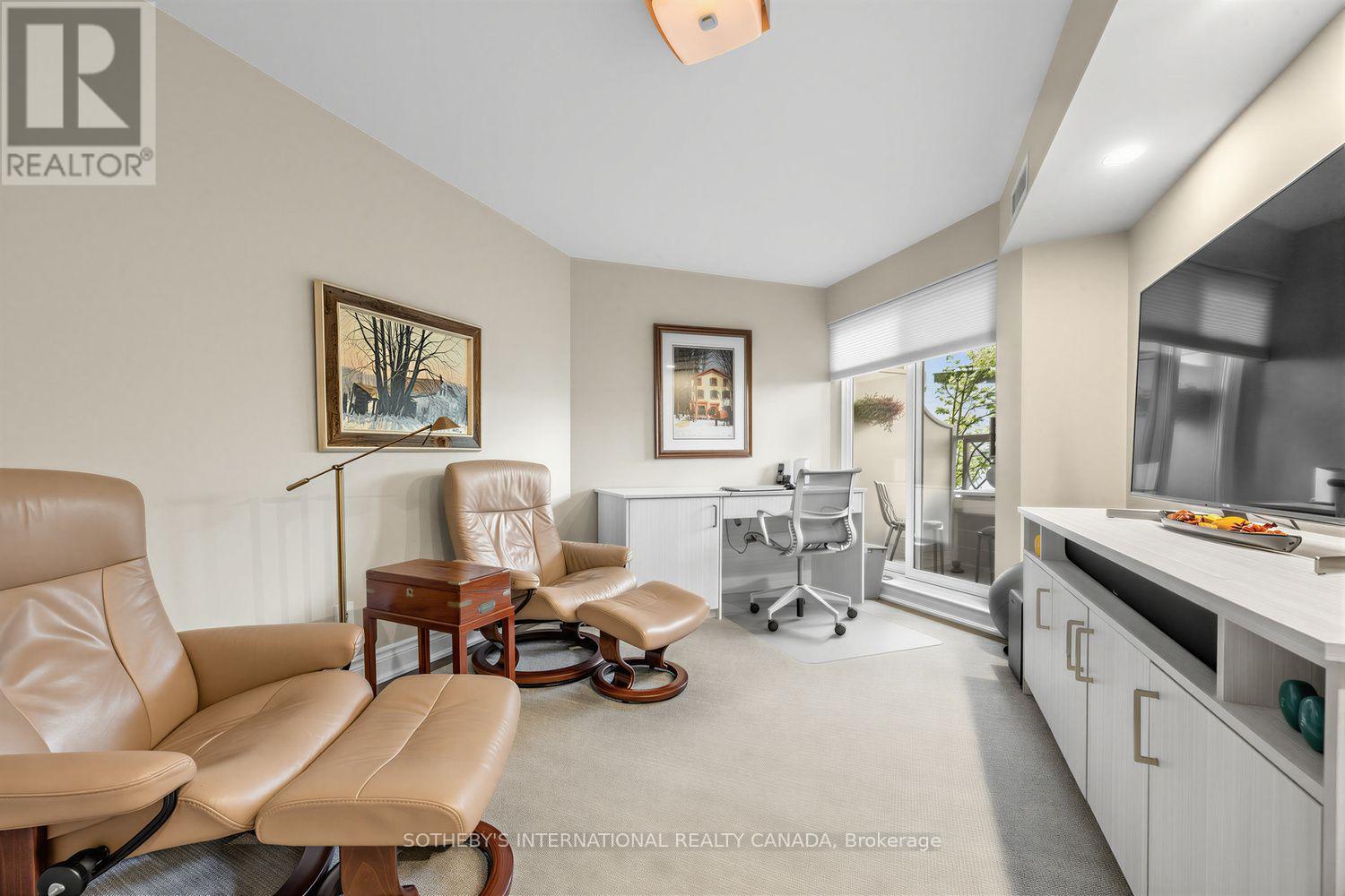 #201 1 BALMORAL AVENUE - 21