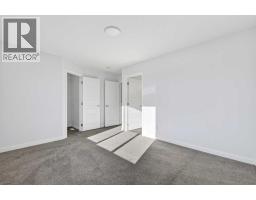 2pc Bathroom - 12 Hotchkiss Parade Se, Calgary, AB T3S0X5 Photo 7