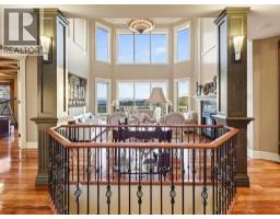 4pc Bathroom - 3221 77 Street Sw, Calgary, AB T3H5M1 Photo 13