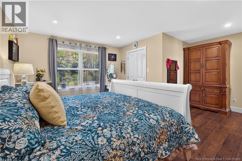 270 Oak Point Road - Image 30