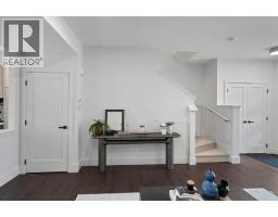 13 Silverton Glen Bay Sw, Calgary, AB T2X6T6 Photo 11