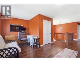 264 Steepleridge Street, Kitchener, ON N2P0B4 Photo 17