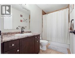 264 Steepleridge Street, Kitchener, ON N2P0B4 Photo 18