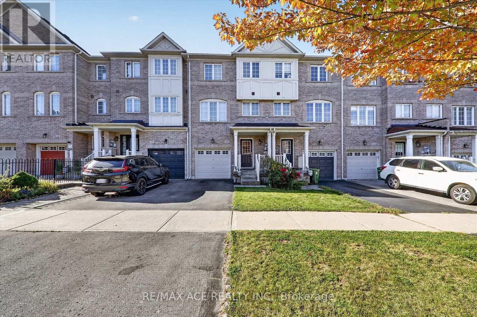 14 PILKINGTON DRIVE, Toronto (Clairlea-Birchmount) — photo 2