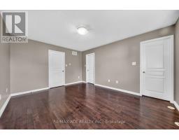 14 Pilkington Drive, Toronto, ON M1L0B7 Photo 27