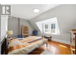 45 Alton Avenue, Toronto, ON M4L2M3 Photo 27