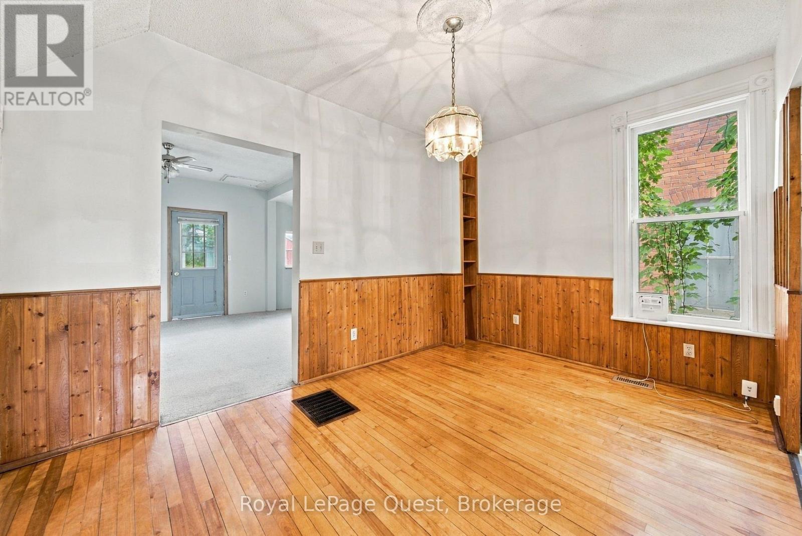 148 COLDWATER ROAD W, Orillia — photo 9