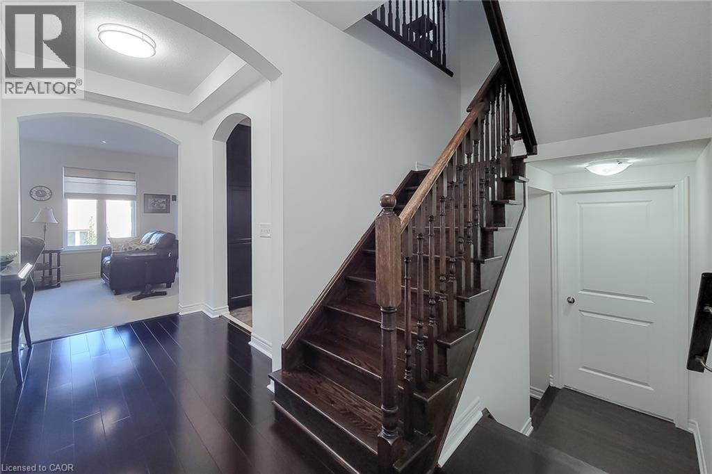 23 Curran Road — photo 28