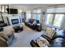 Living room - 23 Curran Road, Ancaster, ON L9K0H4 Photo 15