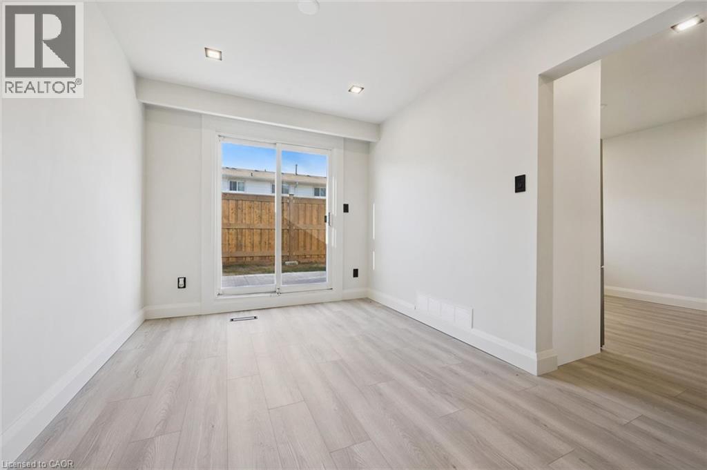 5475 LAKESHORE Road Unit# 107, Burlington — photo 7