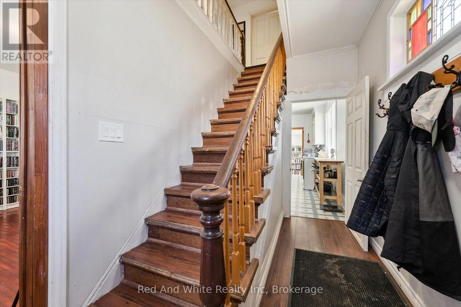 2990 LOBSINGER LINE — photo 3