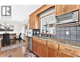 4pc Bathroom - 320016 402 Avenue E, Rural Foothills County, AB T0L0J0 Photo 16