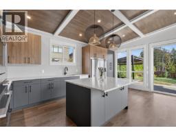 2991 Irwin Rd, Langford, BC V9B5Y6 Photo 27