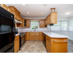 6128 185b Street, Surrey, BC V3S7P6 Photo 15