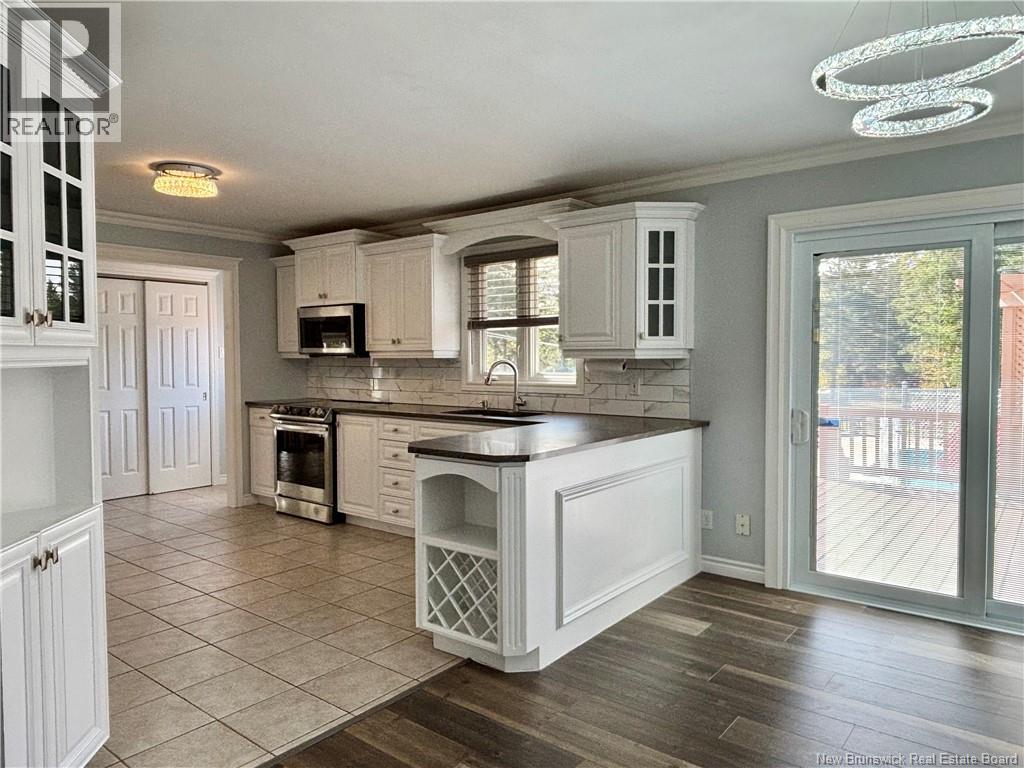 115 Egbert Street - Image 20