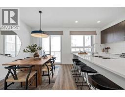 132 Quesnay Wood Link Sw, Calgary, AB T3E8H6 Photo 11