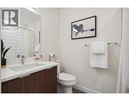 132 Quesnay Wood Link Sw, Calgary, AB T3E8H6 Photo 32