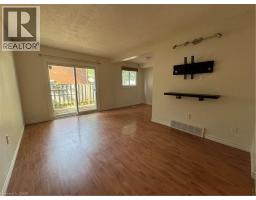 2pc Bathroom - 100 Quigley Road Unit# 14, Hamilton, ON L8K6J1 Photo 11